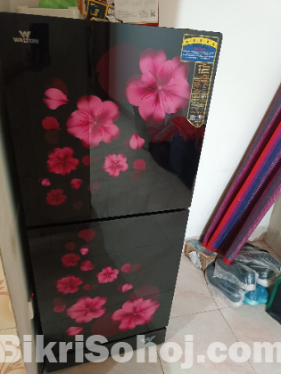 ১৩২ লিটার ওয়ালটন ফ্রিজ